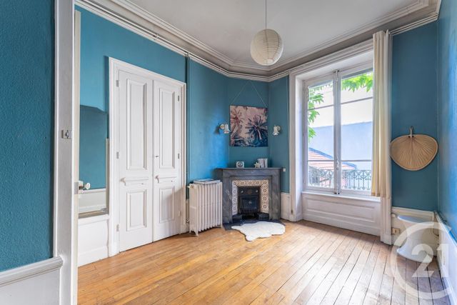 Appartement F4 à vendre - 4 pièces - 108.68 m2 - VILLEURBANNE - 69 - RHONE-ALPES - Century 21 Villa Urbana