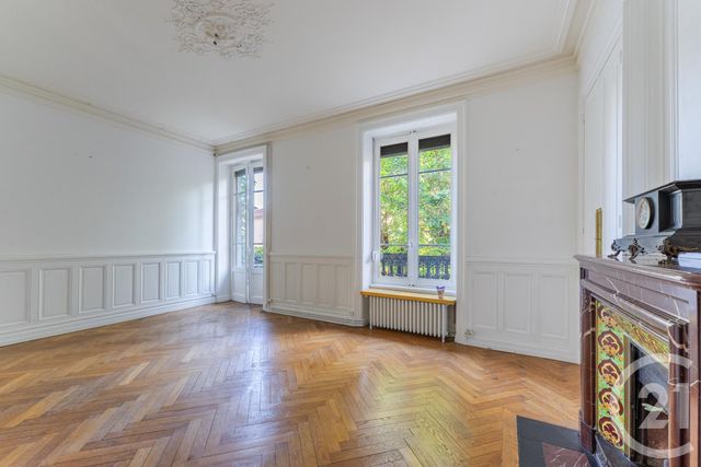 Appartement F4 à vendre - 4 pièces - 108.68 m2 - VILLEURBANNE - 69 - RHONE-ALPES - Century 21 Villa Urbana