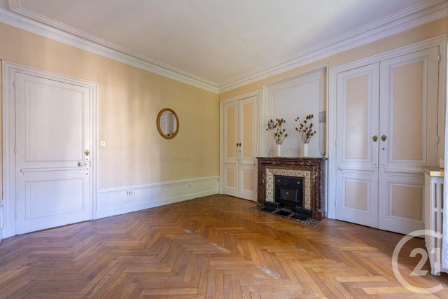 Appartement F4 à vendre - 4 pièces - 108.68 m2 - VILLEURBANNE - 69 - RHONE-ALPES - Century 21 Villa Urbana