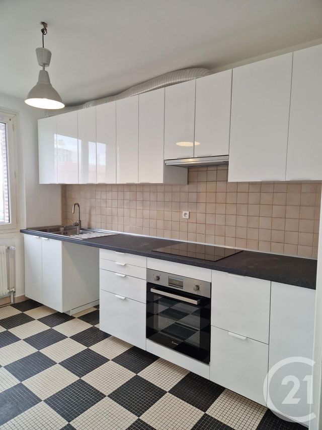 Appartement F5 à vendre - 5 pièces - 80.54 m2 - VILLEURBANNE - 69 - RHONE-ALPES - Century 21 Villa Urbana