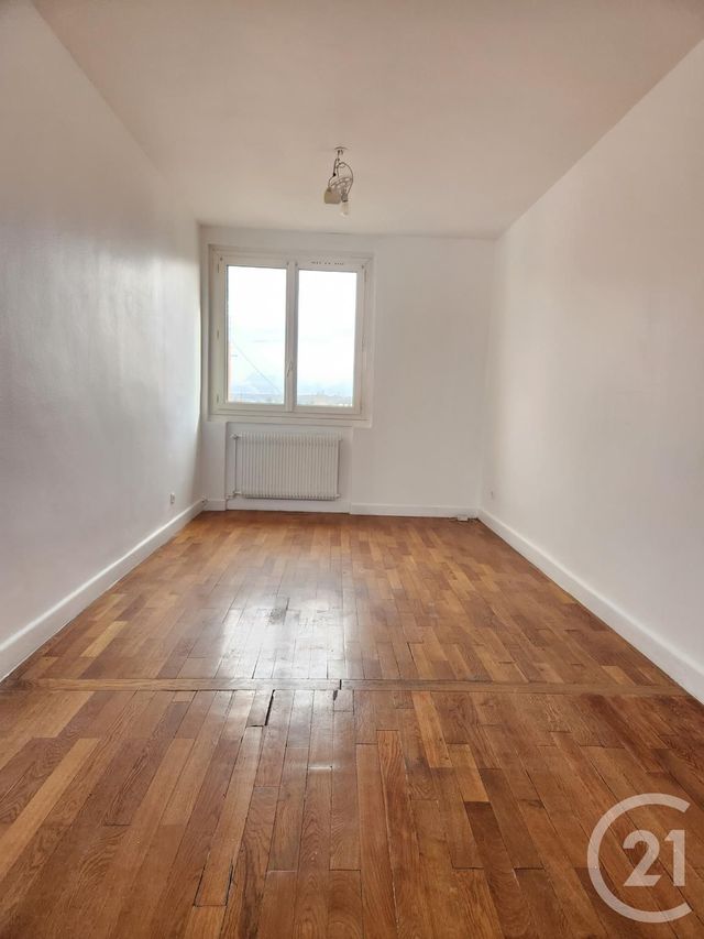 Appartement F5 à vendre - 5 pièces - 80.54 m2 - VILLEURBANNE - 69 - RHONE-ALPES - Century 21 Villa Urbana