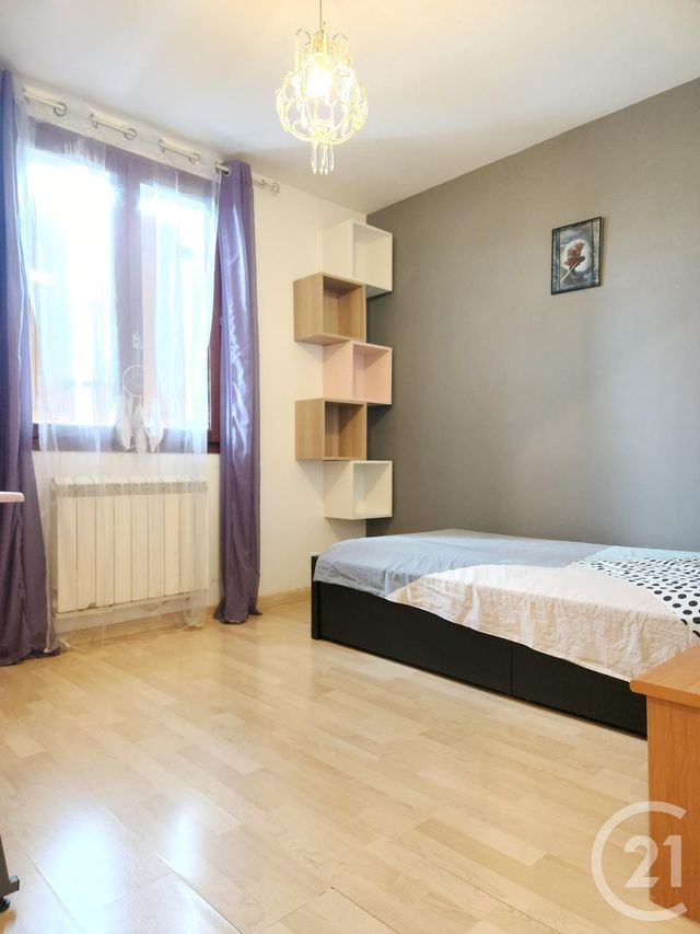 maison à vendre - 4 pièces - 75.0 m2 - VAULX EN VELIN - 69 - RHONE-ALPES - Century 21 Villa Urbana