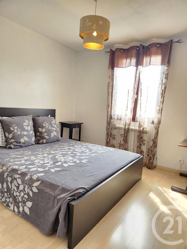 maison à vendre - 4 pièces - 75.0 m2 - VAULX EN VELIN - 69 - RHONE-ALPES - Century 21 Villa Urbana