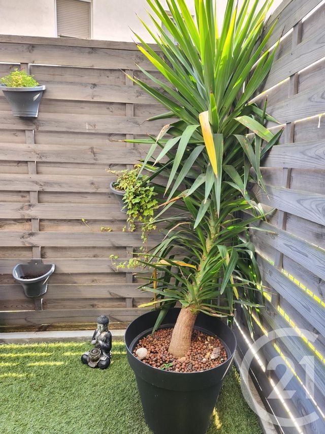 Appartement F3 à vendre - 3 pièces - 70.15 m2 - VAULX EN VELIN - 69 - RHONE-ALPES - Century 21 Villa Urbana