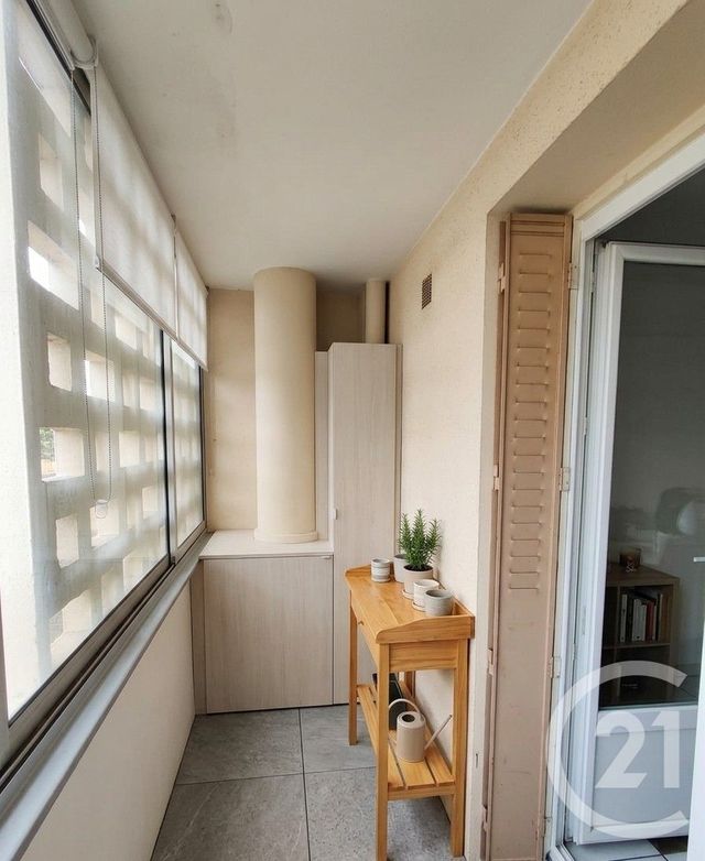 Appartement F2 à vendre - 2 pièces - 51.84 m2 - VILLEURBANNE - 69 - RHONE-ALPES - Century 21 Villa Urbana