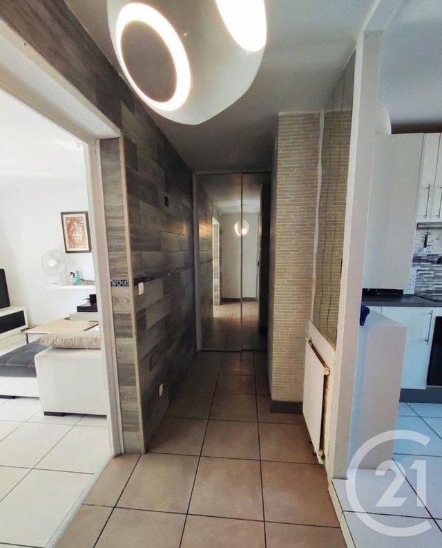 Appartement F2 à vendre - 2 pièces - 51.84 m2 - VILLEURBANNE - 69 - RHONE-ALPES - Century 21 Villa Urbana