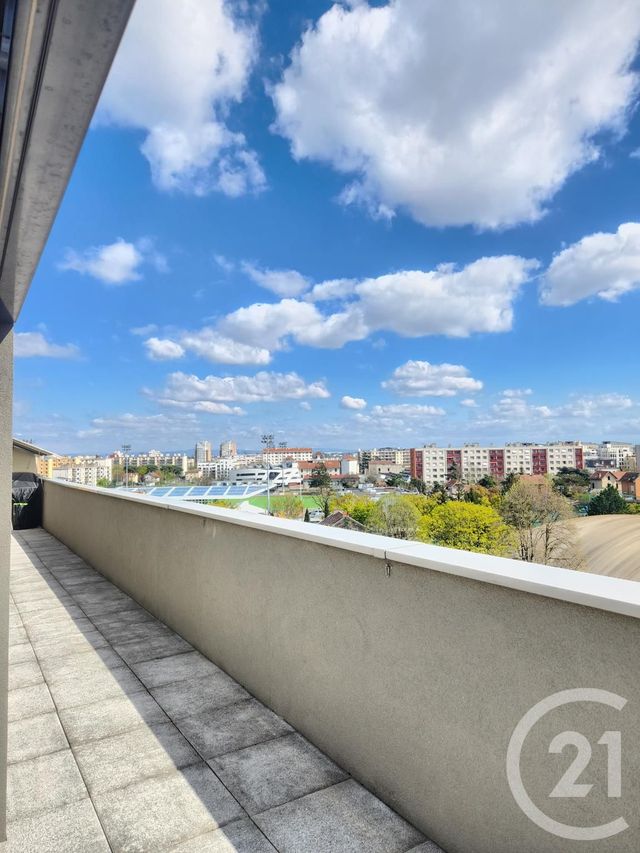 Appartement F4 à vendre - 4 pièces - 96.3 m2 - VILLEURBANNE - 69 - RHONE-ALPES - Century 21 Villa Urbana