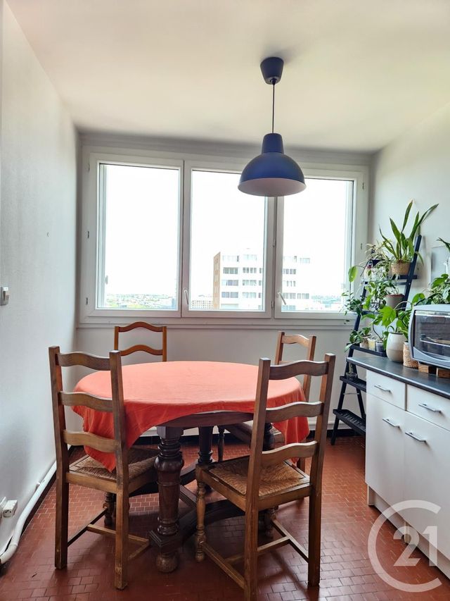 Appartement F3 à vendre - 3 pièces - 69.83 m2 - VILLEURBANNE - 69 - RHONE-ALPES - Century 21 Villa Urbana