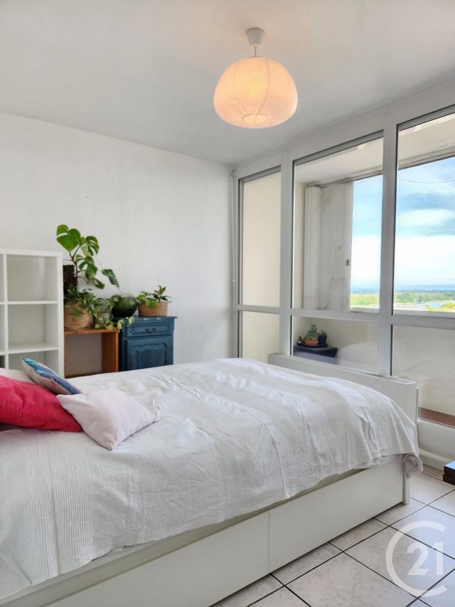 Appartement F3 à vendre - 3 pièces - 69.83 m2 - VILLEURBANNE - 69 - RHONE-ALPES - Century 21 Villa Urbana