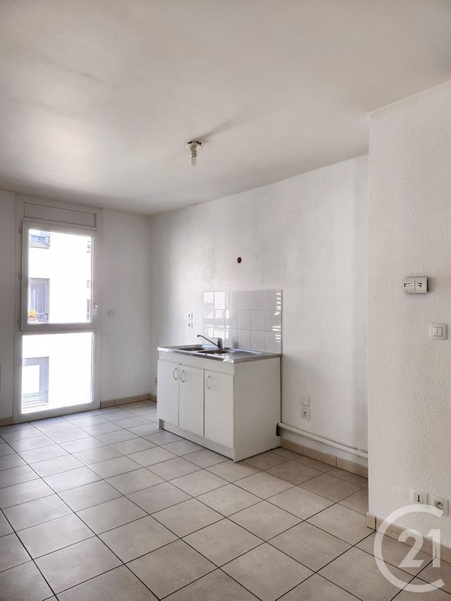 Appartement F3 à vendre - 3 pièces - 67.06 m2 - VILLEURBANNE - 69 - RHONE-ALPES - Century 21 Villa Urbana
