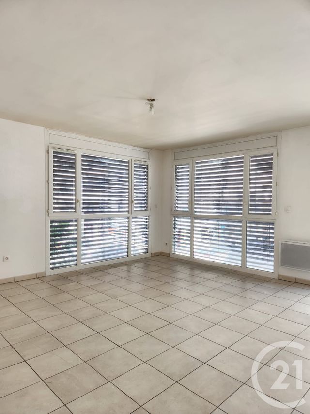 Appartement F3 à vendre - 3 pièces - 67.06 m2 - VILLEURBANNE - 69 - RHONE-ALPES - Century 21 Villa Urbana