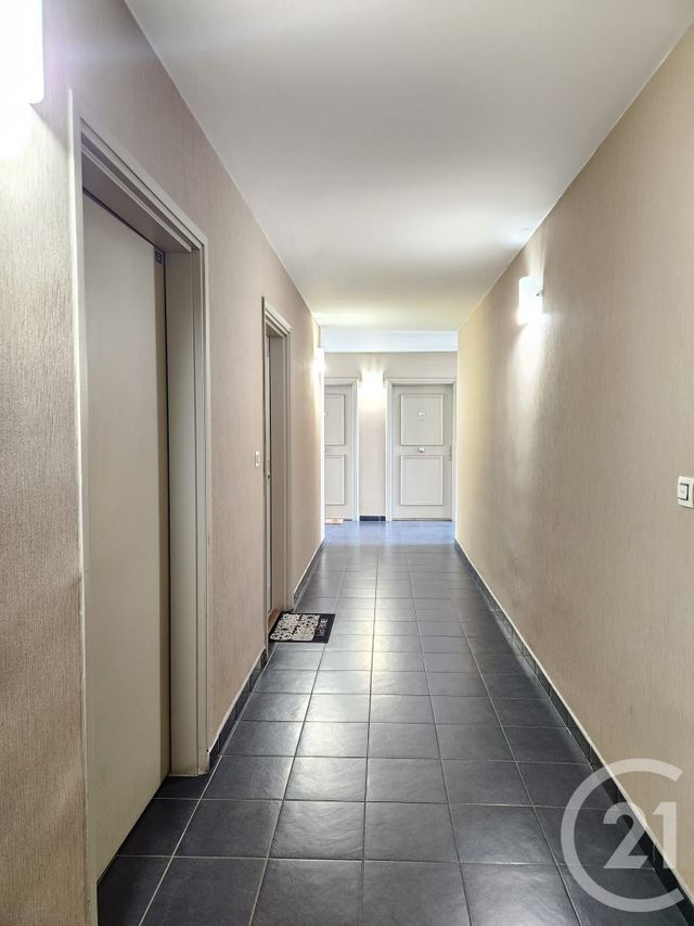 Appartement F3 à vendre - 3 pièces - 67.06 m2 - VILLEURBANNE - 69 - RHONE-ALPES - Century 21 Villa Urbana