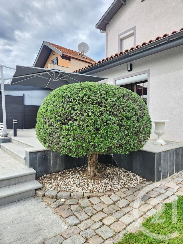 maison à vendre - 5 pièces - 140.0 m2 - VAULX EN VELIN - 69 - RHONE-ALPES - Century 21 Villa Urbana