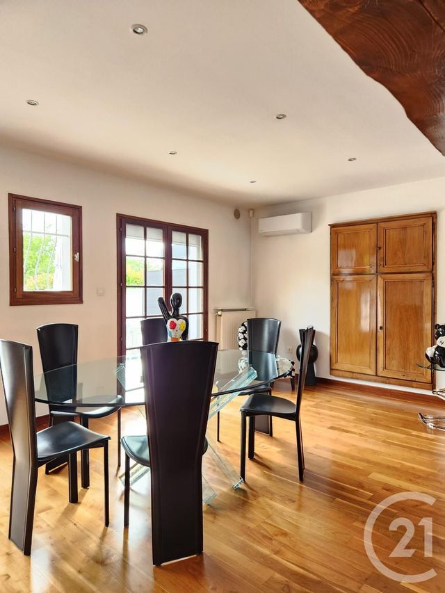 maison à vendre - 5 pièces - 140.0 m2 - VAULX EN VELIN - 69 - RHONE-ALPES - Century 21 Villa Urbana