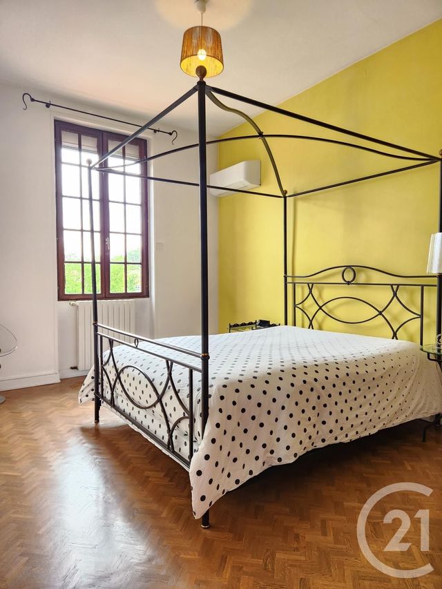 maison à vendre - 5 pièces - 140.0 m2 - VAULX EN VELIN - 69 - RHONE-ALPES - Century 21 Villa Urbana