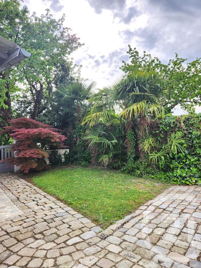maison à vendre - 5 pièces - 140.0 m2 - VAULX EN VELIN - 69 - RHONE-ALPES - Century 21 Villa Urbana