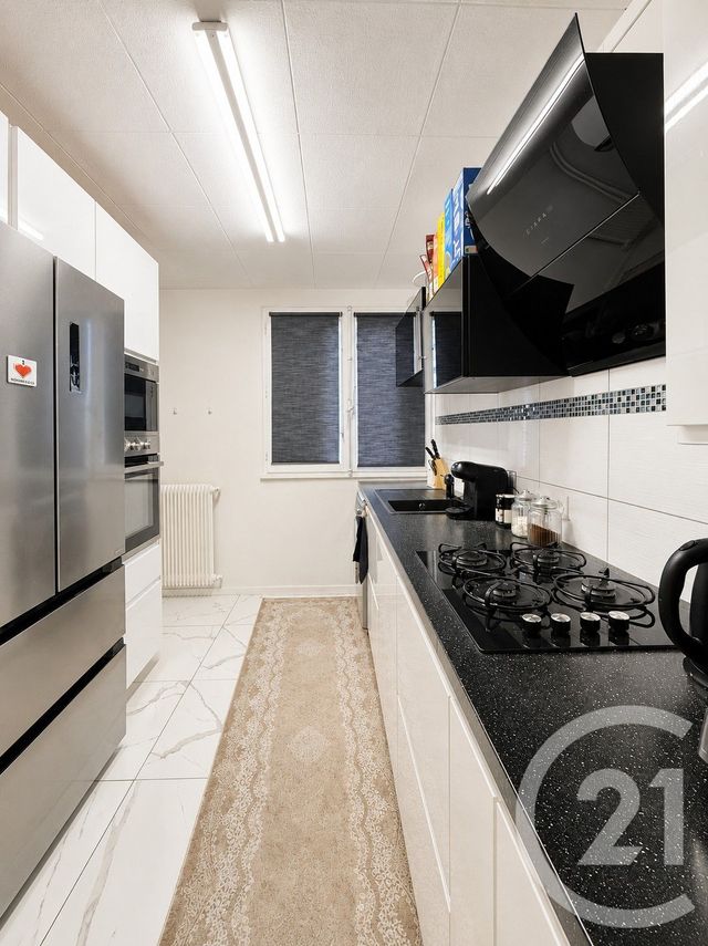 Appartement F4 à vendre - 4 pièces - 70.17 m2 - VILLEURBANNE - 69 - RHONE-ALPES - Century 21 Villa Urbana