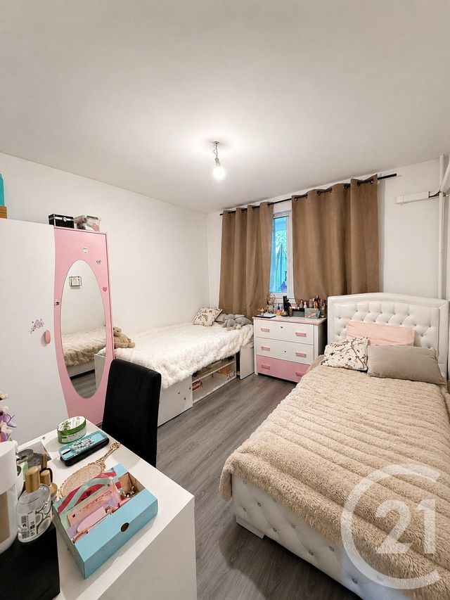 Appartement F4 à vendre - 4 pièces - 70.17 m2 - VILLEURBANNE - 69 - RHONE-ALPES - Century 21 Villa Urbana