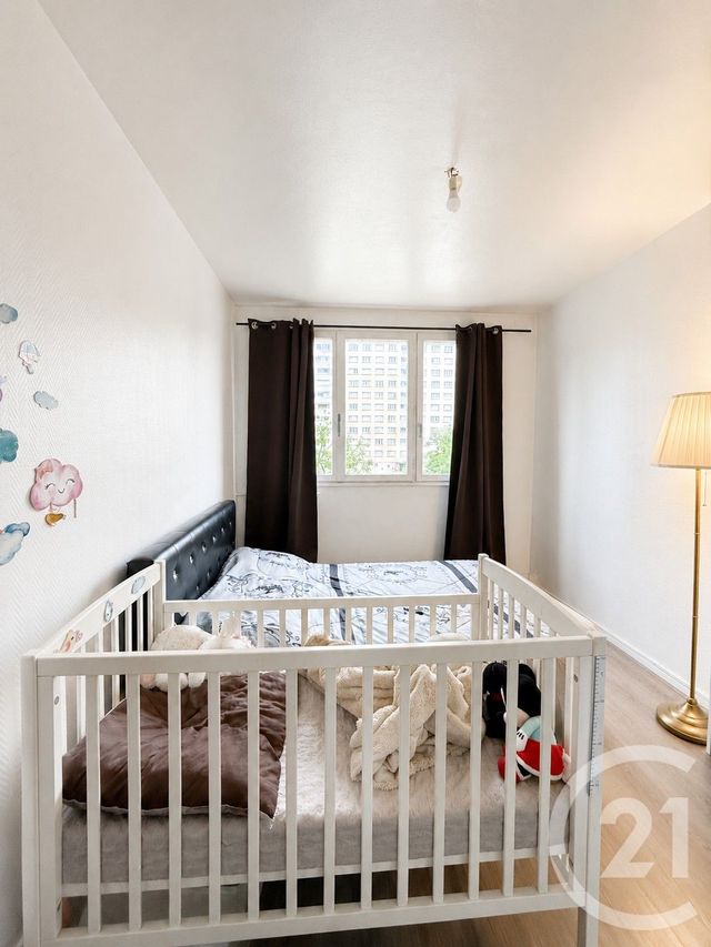 Appartement F4 à vendre - 4 pièces - 70.17 m2 - VILLEURBANNE - 69 - RHONE-ALPES - Century 21 Villa Urbana