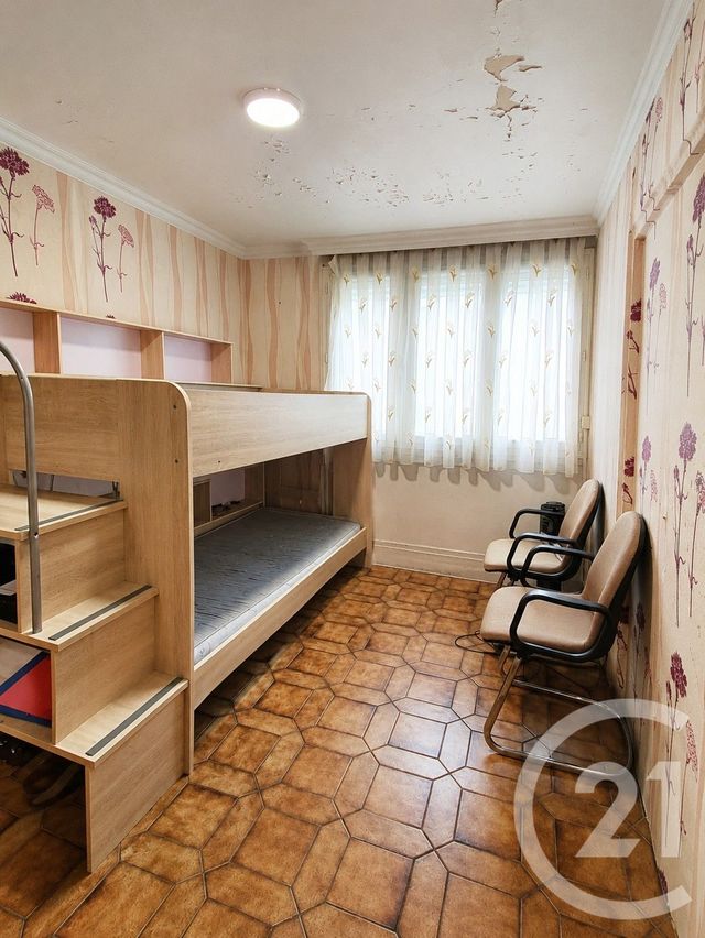 Appartement T3 à vendre - 4 pièces - 67.52 m2 - BRON - 69 - RHONE-ALPES - Century 21 Villa Urbana