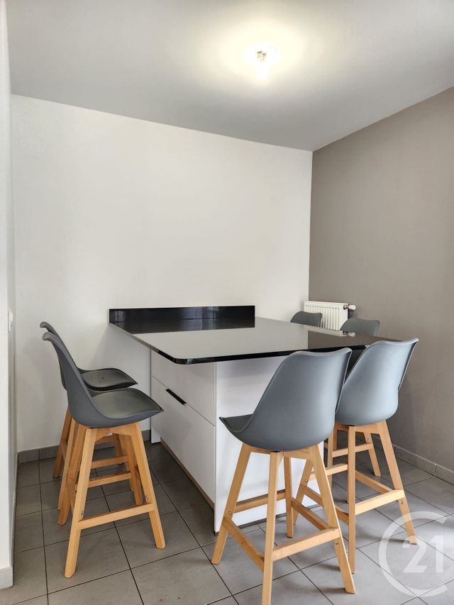 Appartement F3 à vendre - 3 pièces - 63.0 m2 - VILLEURBANNE - 69 - RHONE-ALPES - Century 21 Villa Urbana