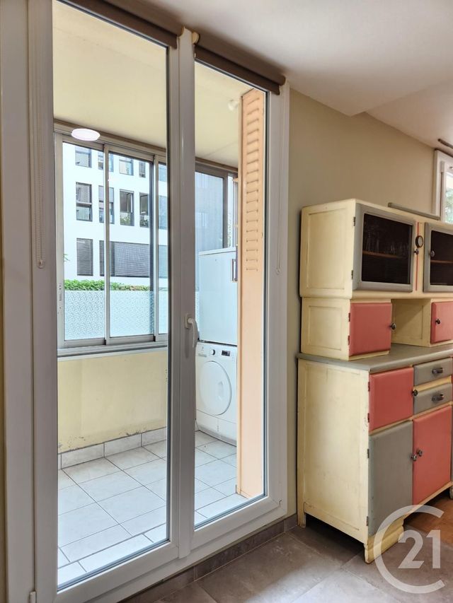 Appartement F3 à vendre - 3 pièces - 60.0 m2 - VILLEURBANNE - 69 - RHONE-ALPES - Century 21 Villa Urbana