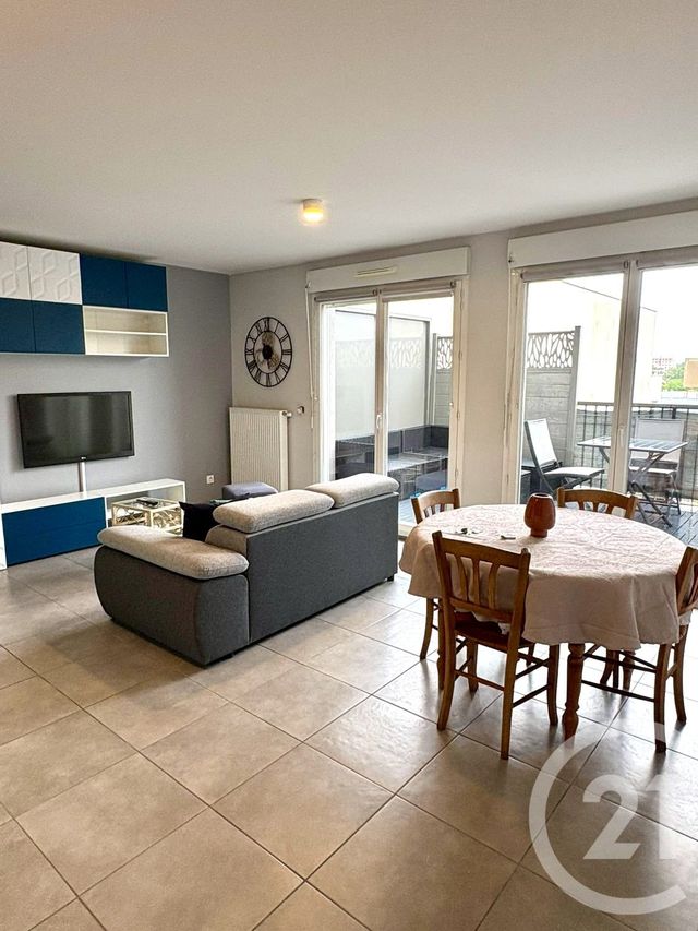 Appartement F4 à vendre - 4 pièces - 76.0 m2 - VILLEURBANNE - 69 - RHONE-ALPES - Century 21 Villa Urbana