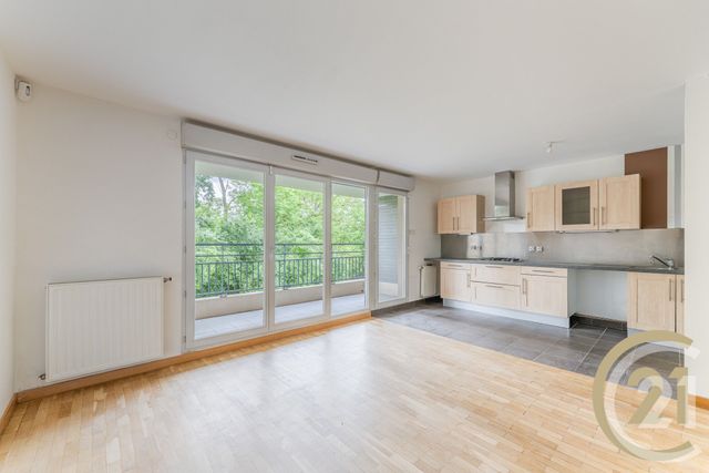 Appartement F5 à vendre - 4 pièces - 93.0 m2 - FRANCHEVILLE - 69 - RHONE-ALPES - Century 21 Villa Urbana