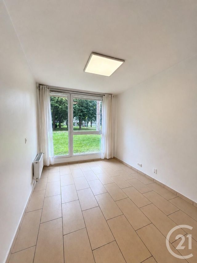 Appartement T4 à vendre - 4 pièces - 84.47 m2 - VILLEURBANNE - 69 - RHONE-ALPES - Century 21 Villa Urbana