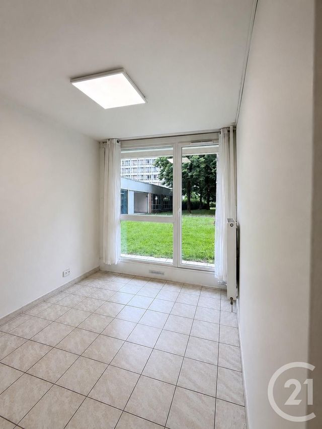 Appartement T4 à vendre - 4 pièces - 84.47 m2 - VILLEURBANNE - 69 - RHONE-ALPES - Century 21 Villa Urbana