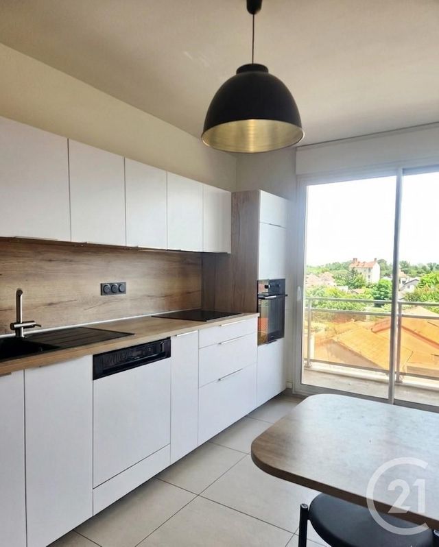 Appartement F4 à vendre - 4 pièces - 89.23 m2 - VILLEURBANNE - 69 - RHONE-ALPES - Century 21 Villa Urbana