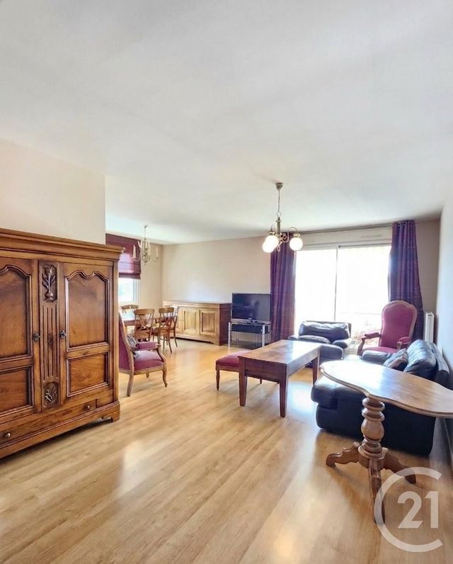Appartement F4 à vendre - 4 pièces - 89.23 m2 - VILLEURBANNE - 69 - RHONE-ALPES - Century 21 Villa Urbana