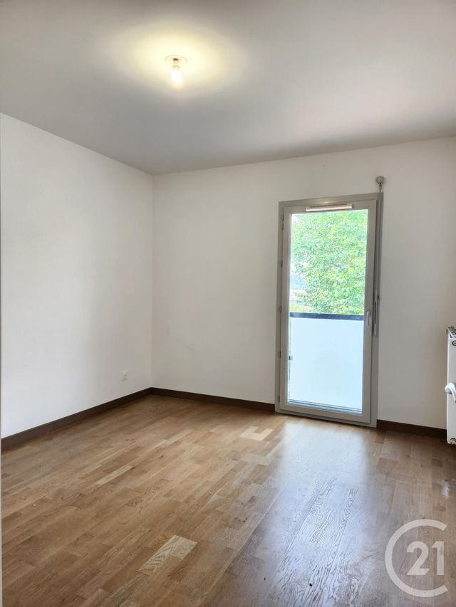 Appartement F4 à vendre - 4 pièces - 92.53 m2 - RILLIEUX LA PAPE - 69 - RHONE-ALPES - Century 21 Villa Urbana