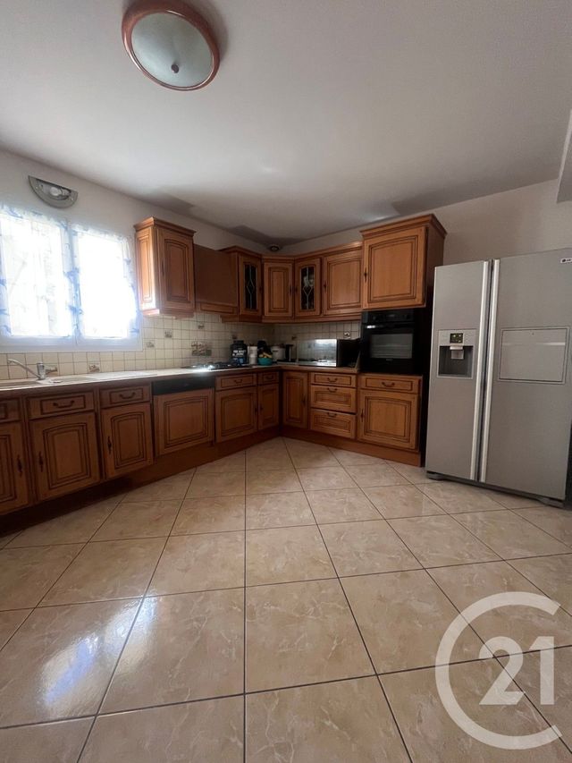 maison à vendre - 6 pièces - 102.35 m2 - VAULX EN VELIN - 69 - RHONE-ALPES - Century 21 Villa Urbana