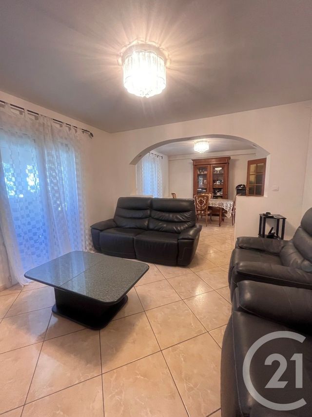 maison à vendre - 6 pièces - 102.35 m2 - VAULX EN VELIN - 69 - RHONE-ALPES - Century 21 Villa Urbana