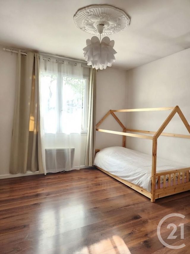 maison à vendre - 5 pièces - 91.56 m2 - MEYZIEU - 69 - RHONE-ALPES - Century 21 Villa Urbana