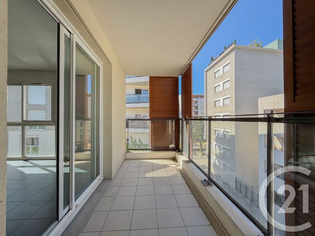 Appartement F3 à vendre - 3 pièces - 61.24 m2 - VILLEURBANNE - 69 - RHONE-ALPES - Century 21 Villa Urbana