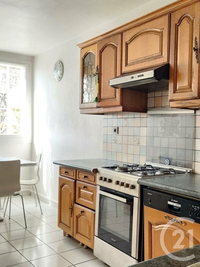 Appartement à vendre - 4 pièces - 82.0 m2 - VILLEURBANNE - 69 - RHONE-ALPES - Century 21 Villa Urbana
