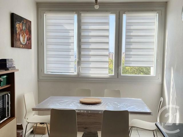 Appartement à vendre - 4 pièces - 82.0 m2 - VILLEURBANNE - 69 - RHONE-ALPES - Century 21 Villa Urbana