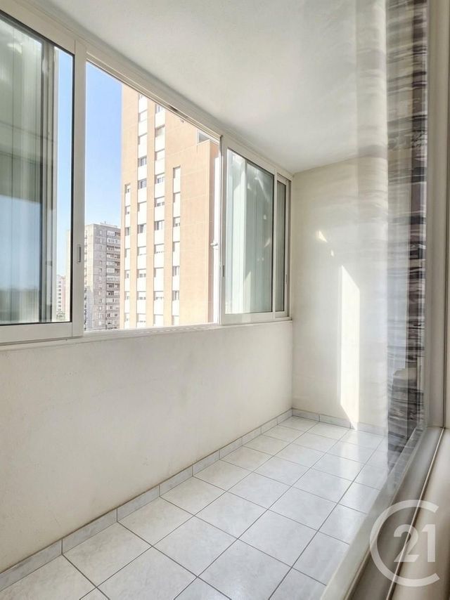 Appartement à vendre - 4 pièces - 82.0 m2 - VILLEURBANNE - 69 - RHONE-ALPES - Century 21 Villa Urbana