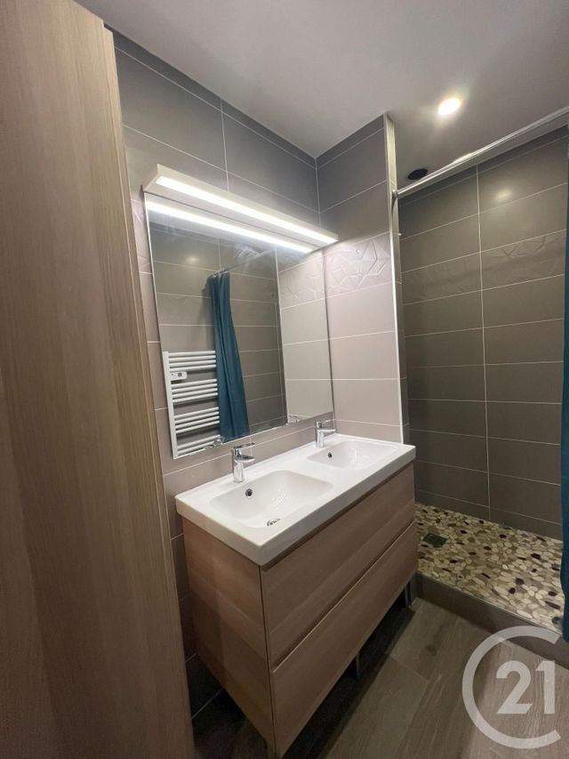 Appartement F2 à vendre - 2 pièces - 32.55 m2 - VILLEURBANNE - 69 - RHONE-ALPES - Century 21 Villa Urbana