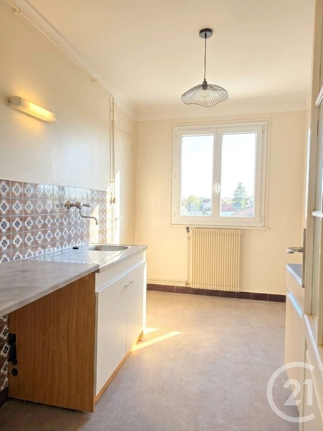 Appartement F5 à vendre - 5 pièces - 79.1 m2 - VILLEURBANNE - 69 - RHONE-ALPES - Century 21 Villa Urbana